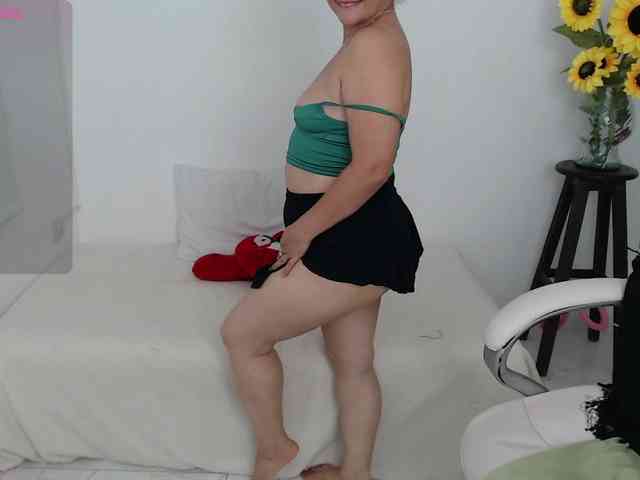ana-milf webcam