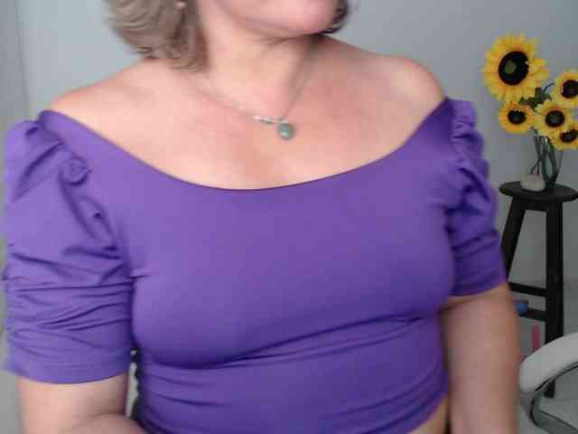 ana-milf webcam
