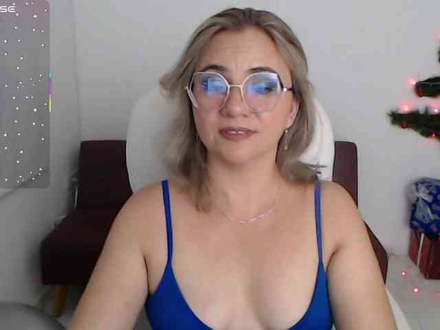 ana-milf webcam