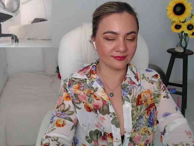 ana-milf webcam