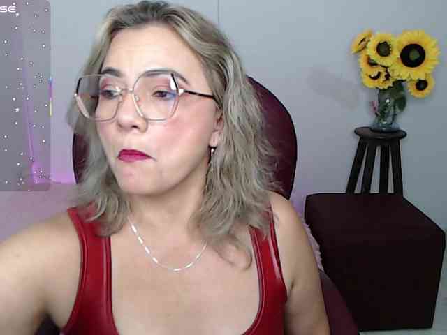 ana-milf webcam