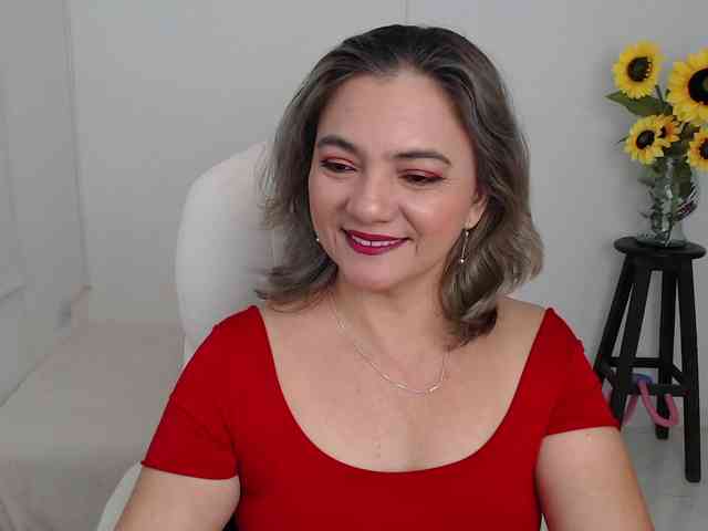 ana-milf webcam