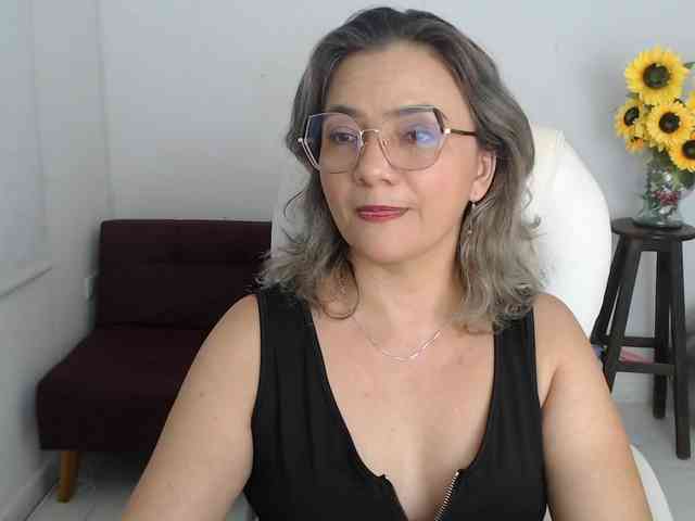 ana-milf webcam