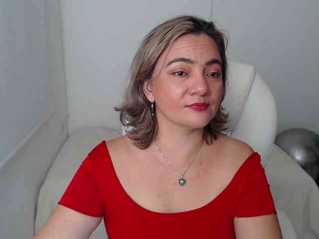 ana-milf webcam