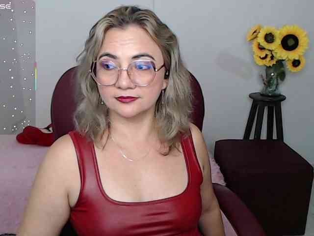 ana-milf webcam