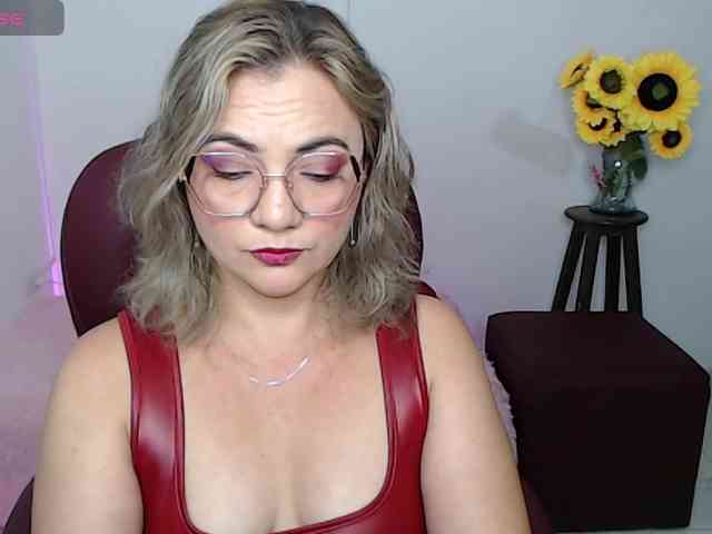 ana-milf webcam