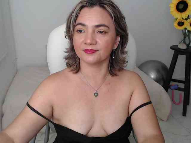 ana-milf webcam