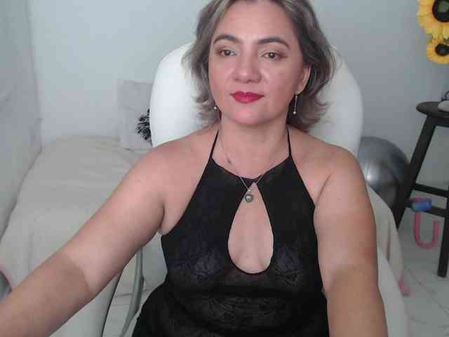 voyeur porn Ana-milf