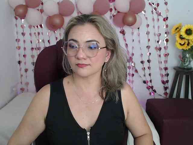 ana-milf webcam