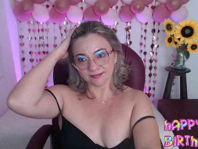 ana-milf webcam