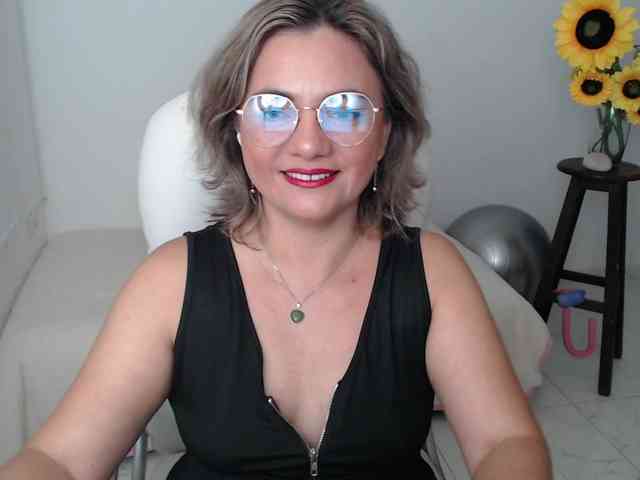 ana-milf
