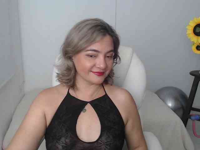 ana-milf webcam