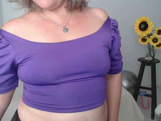 ana-milf webcam