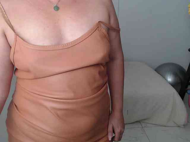 ana-milf webcam