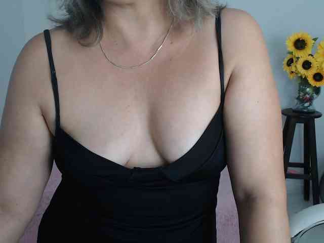 ana-milf webcam