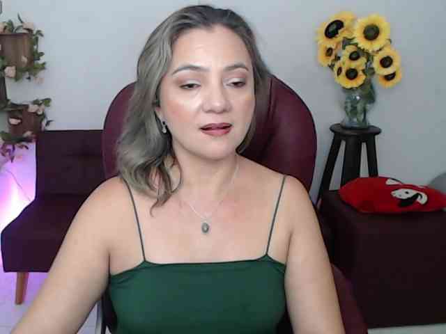 ana-milf webcam