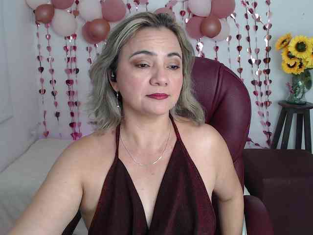 ana-milf webcam