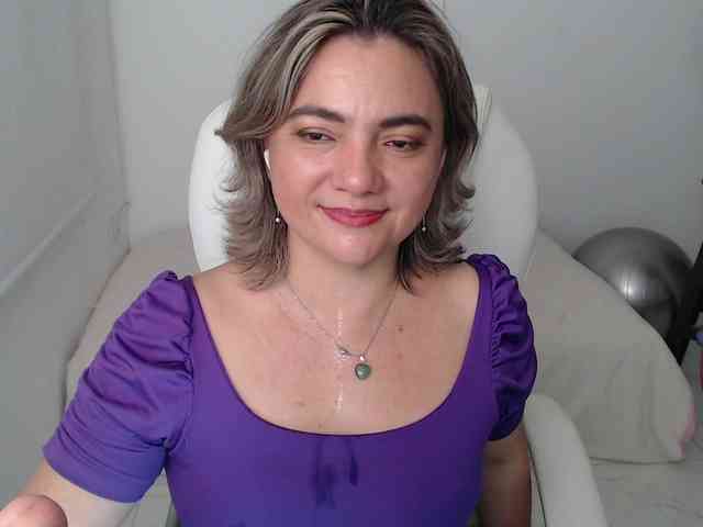 ana-milf webcam