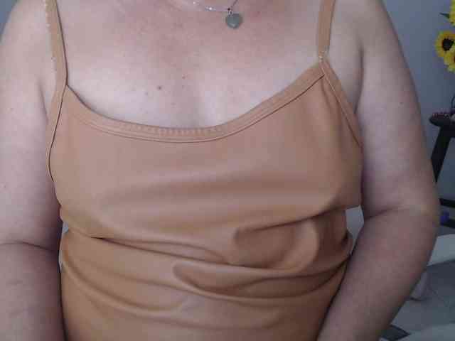 ana-milf webcam