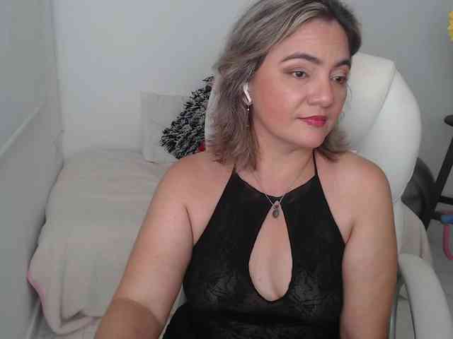 ana-milf webcam