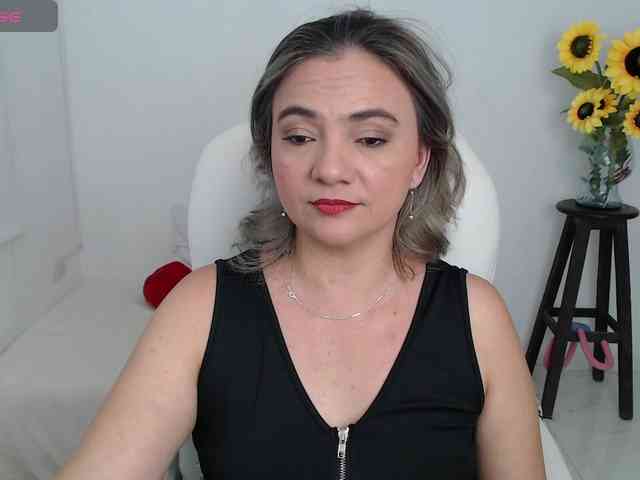 ana-milf webcam