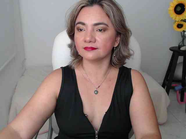 ana-milf webcam