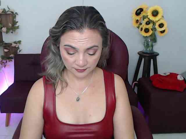 ana-milf webcam