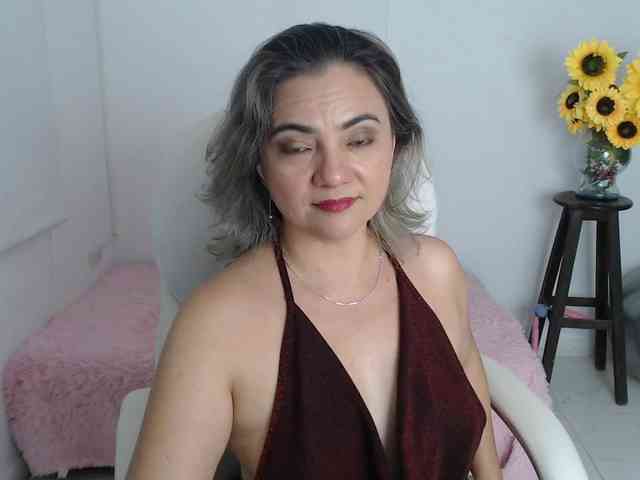 ana-milf webcam