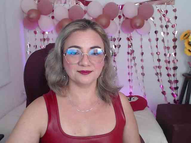 ana-milf webcam