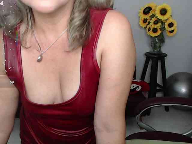 ana-milf webcam