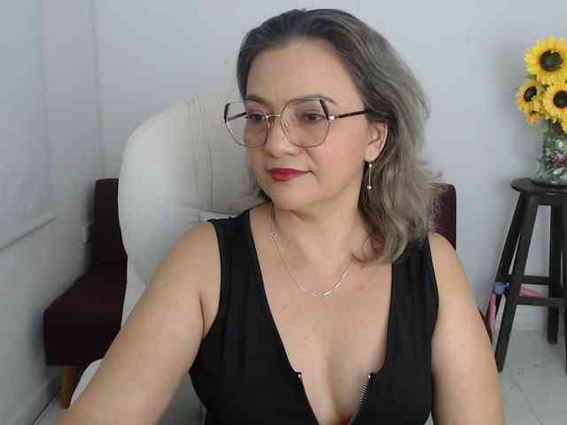 ana-milf webcam