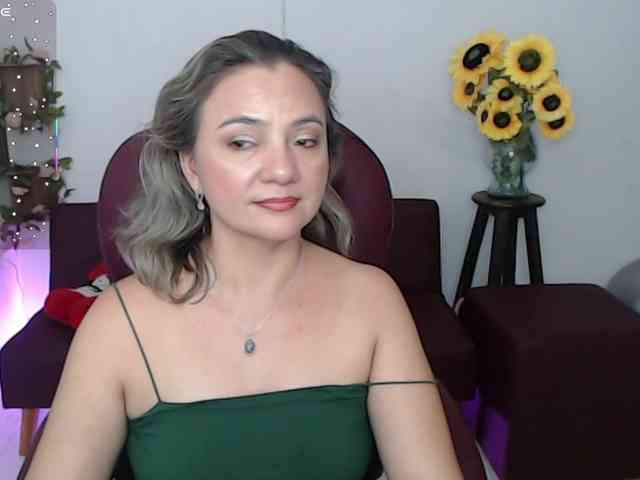 ana-milf webcam