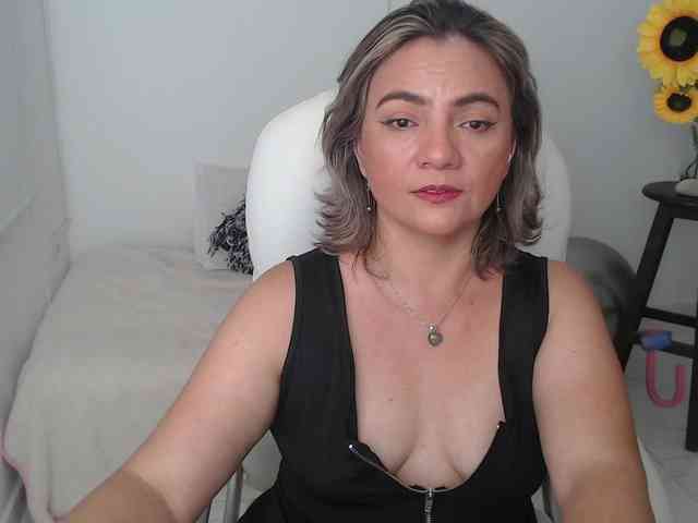 ana-milf webcam