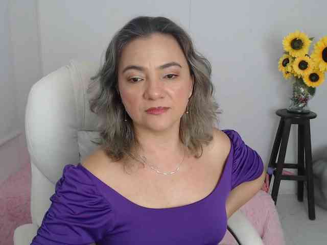 ana-milf webcam
