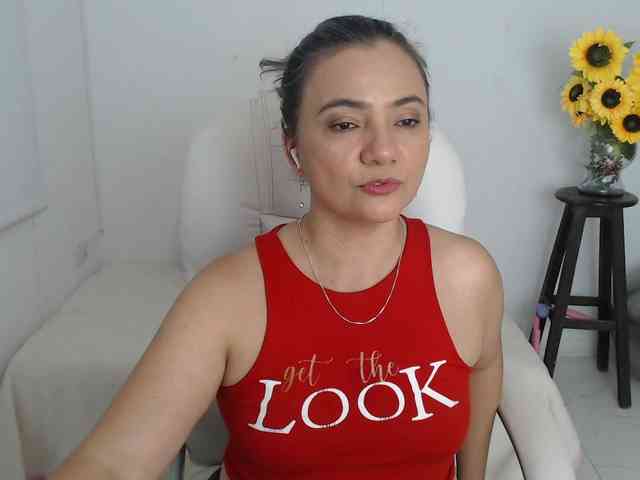 ana-milf webcam