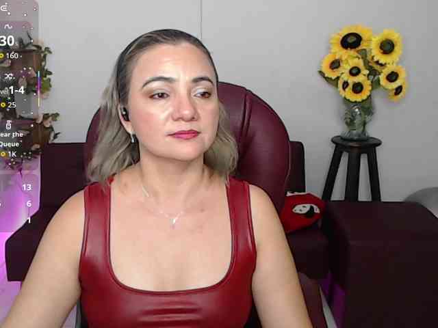 ana-milf webcam