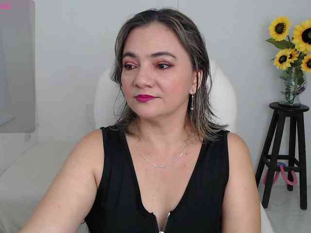 ana-milf webcam