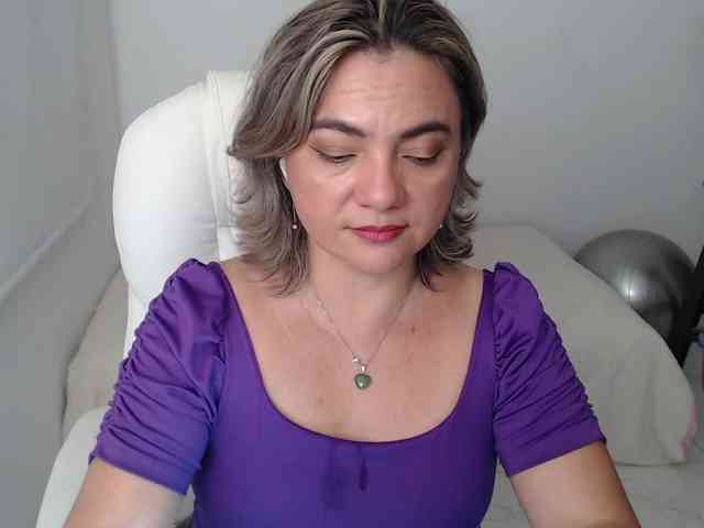 ana-milf webcam