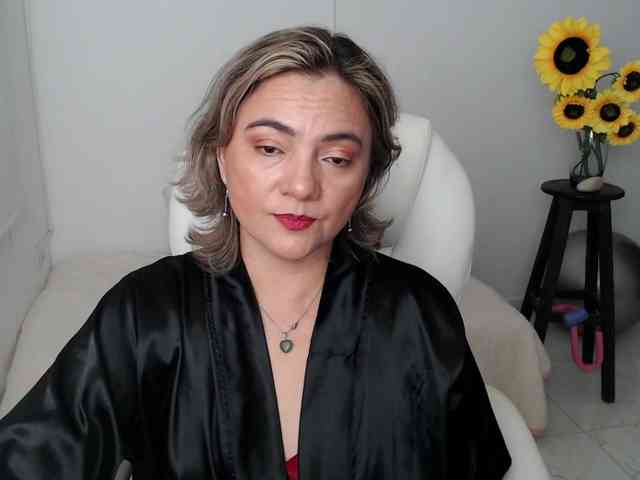 ana-milf webcam