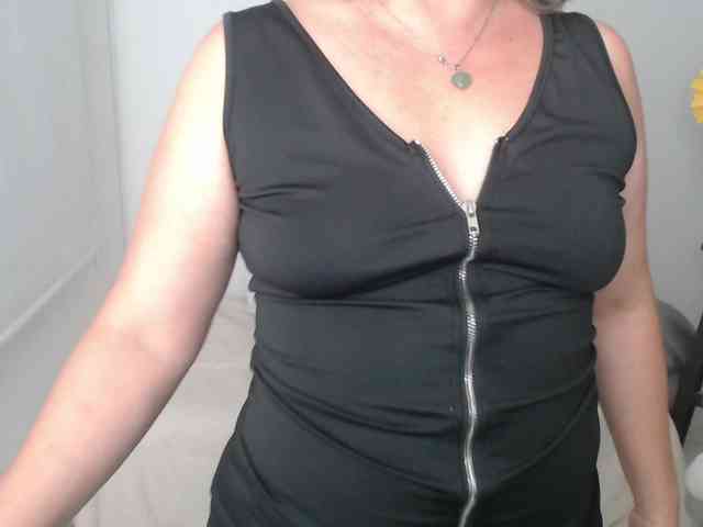 ana-milf webcam