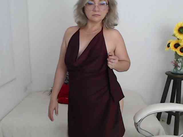ana-milf webcam