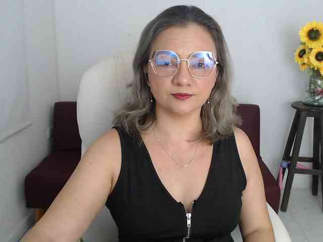 ana-milf webcam