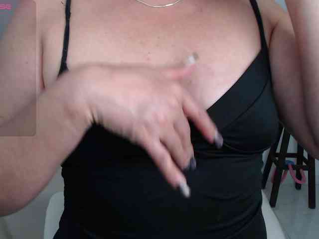 ana-milf webcam
