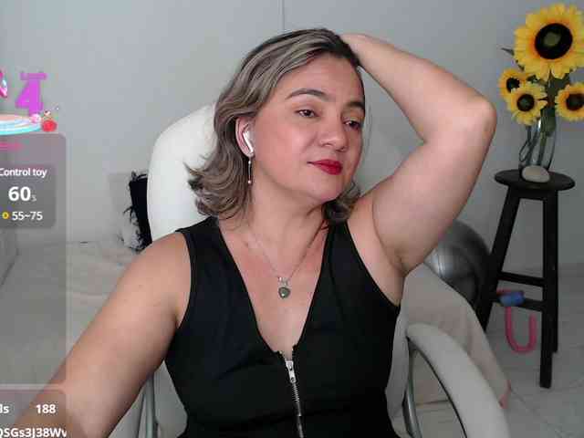 ana-milf webcam
