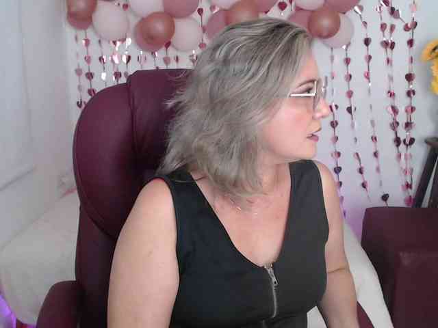 ana-milf webcam