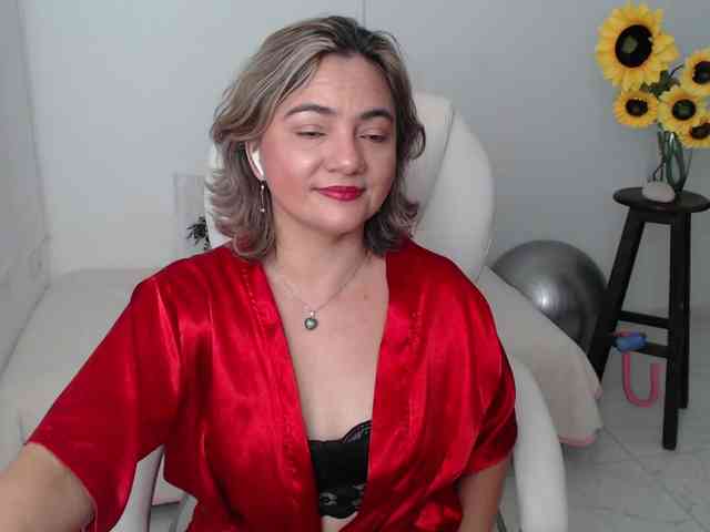 ana-milf webcam