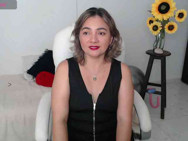 ana-milf webcam