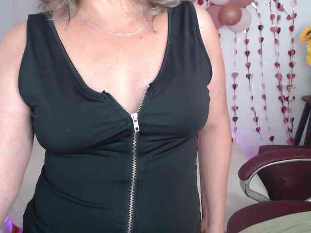ana-milf webcam