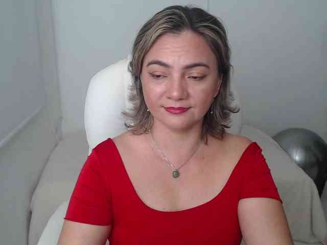 ana-milf webcam