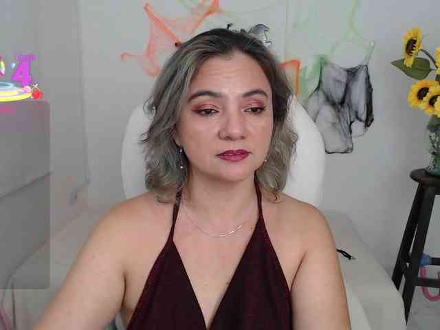 ana-milf webcam